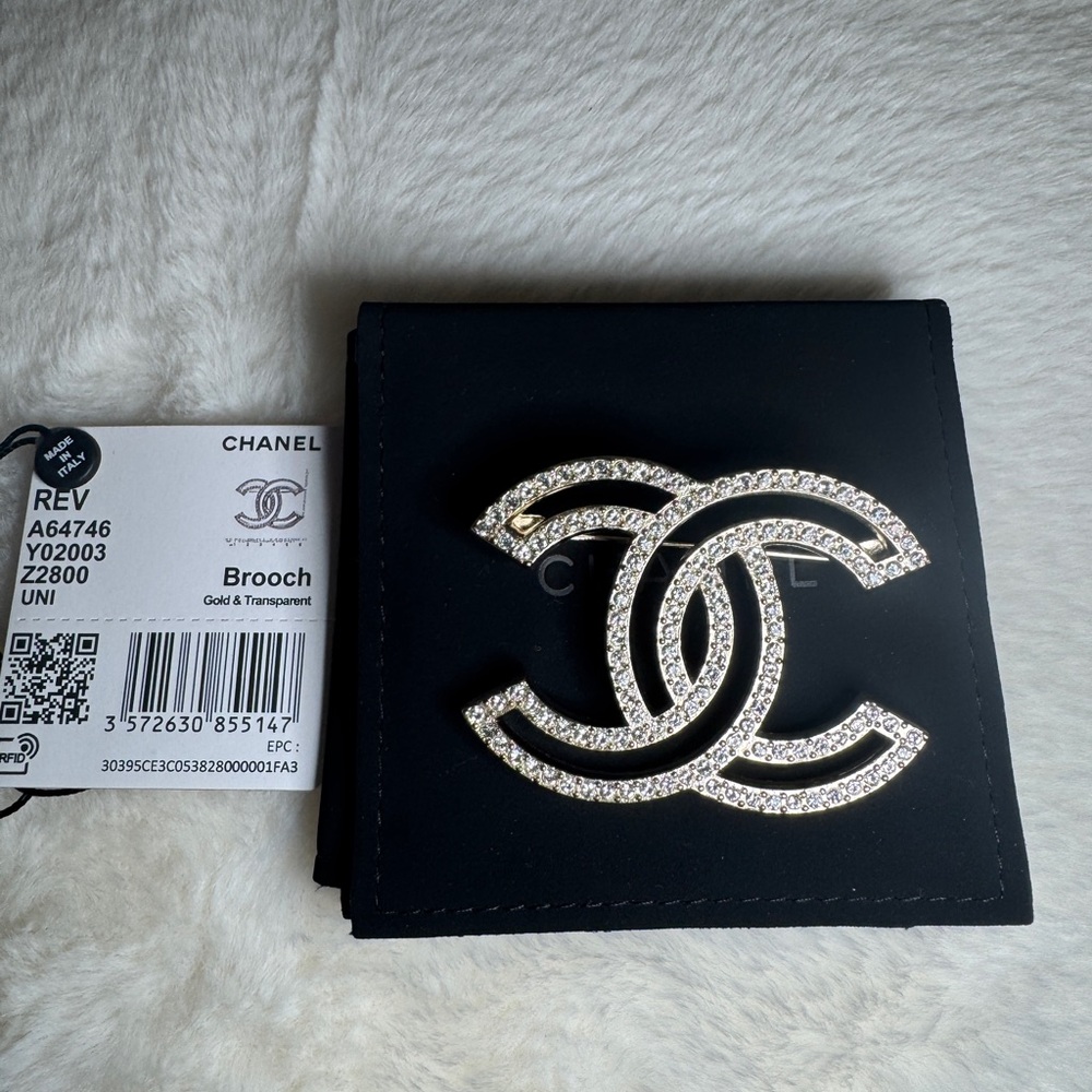 CHANEL Gold and Silver Interlocking Brooch